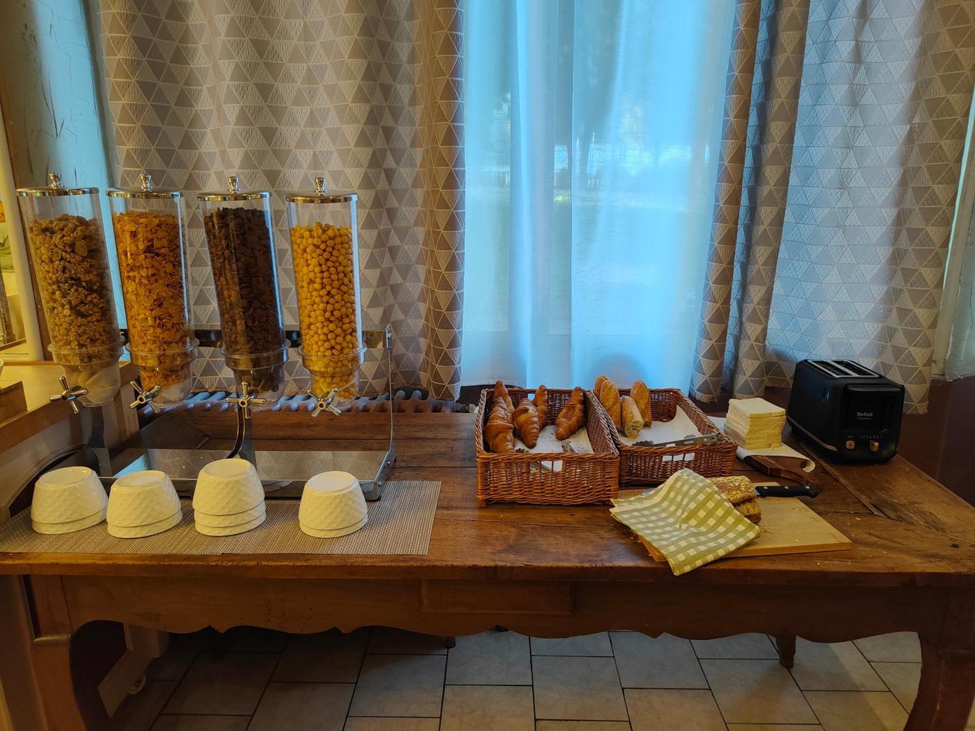 Hotel Au Val Dore La Bourboule