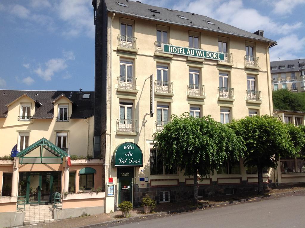 Au Val Dore 2*